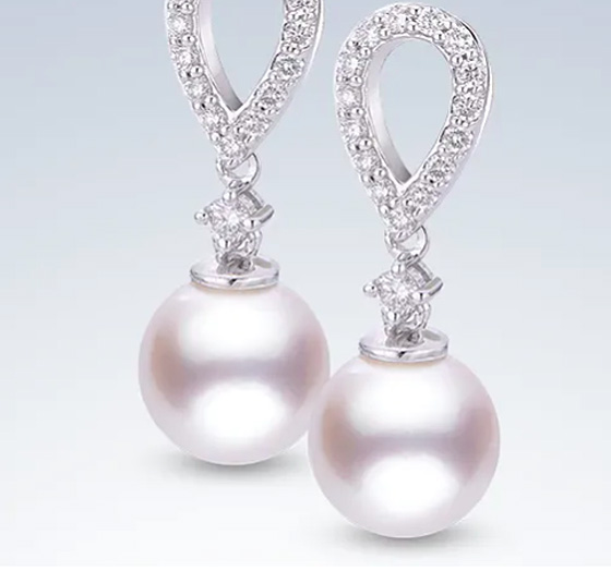 Pearl Earrings - Flower Mound & Keller, Texas